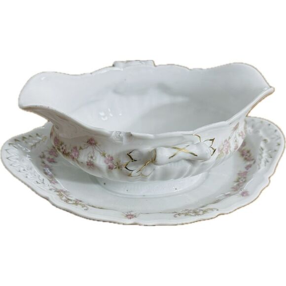Vintage Vienna Porcelain Gravy Boat with Floral Pattern & Gold Accents - - Picture 1 of 7